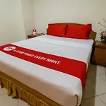 Nida Rooms Makassar Savu