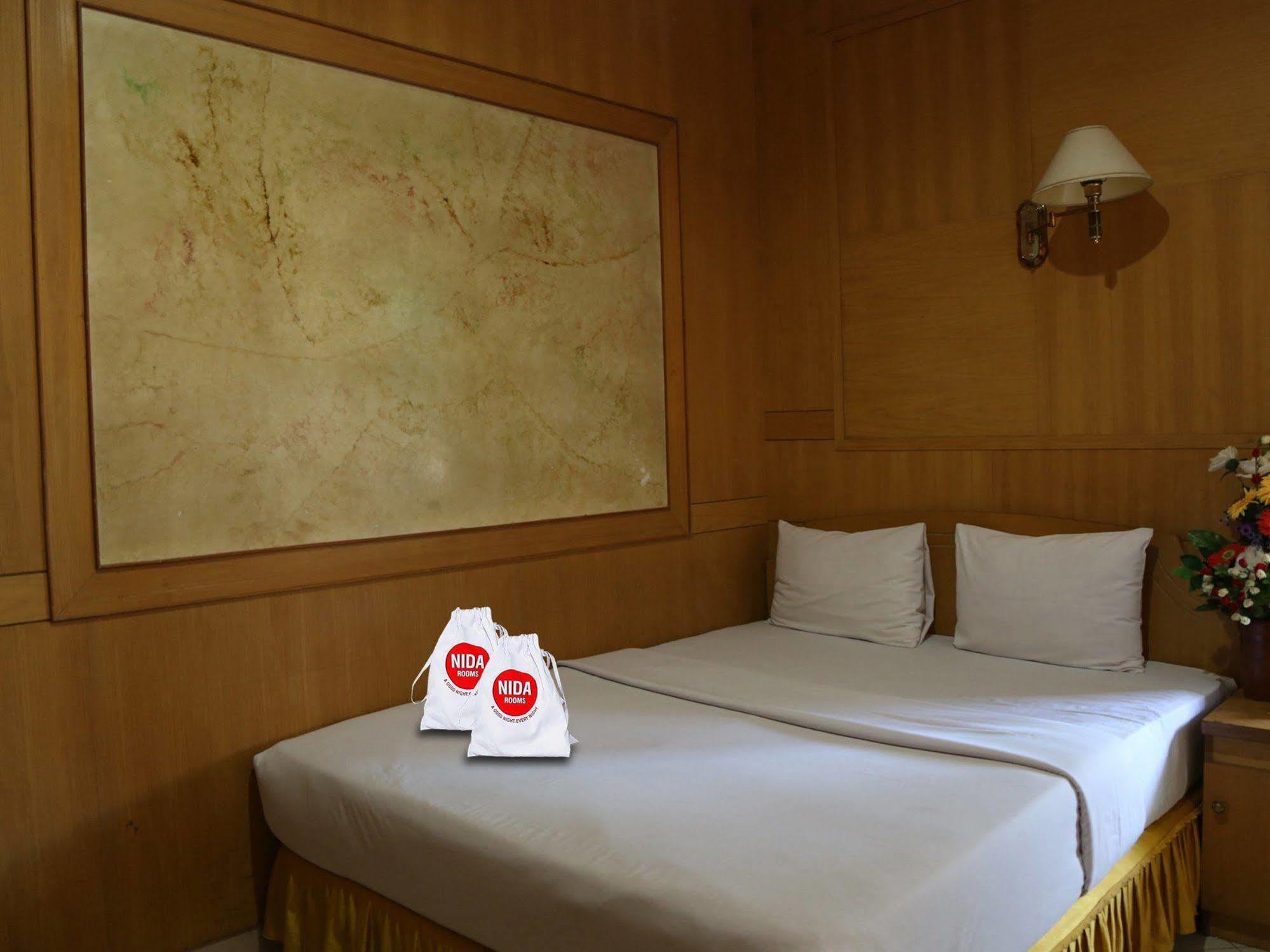 Hotel Nida Savu